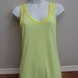 Lululemon active tank top lome green size 4